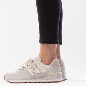 New Balance 574 V2 women’s 8